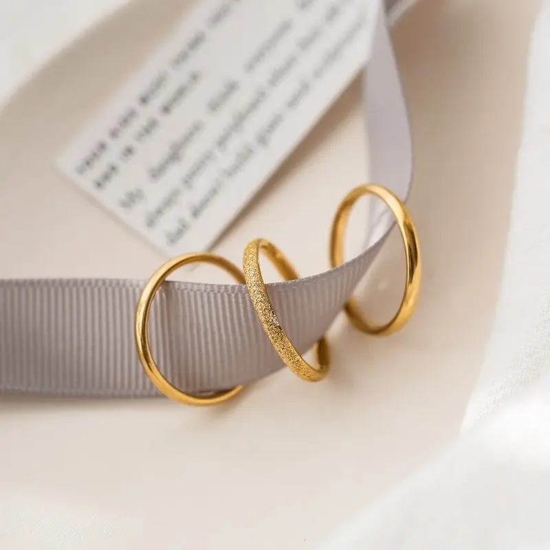 3 Pieces Set Light Luxury Minimalist Ins Style Cool Tone Frosted Plain Band Rings For Women Delicate High End Fashion Jewelry Fo