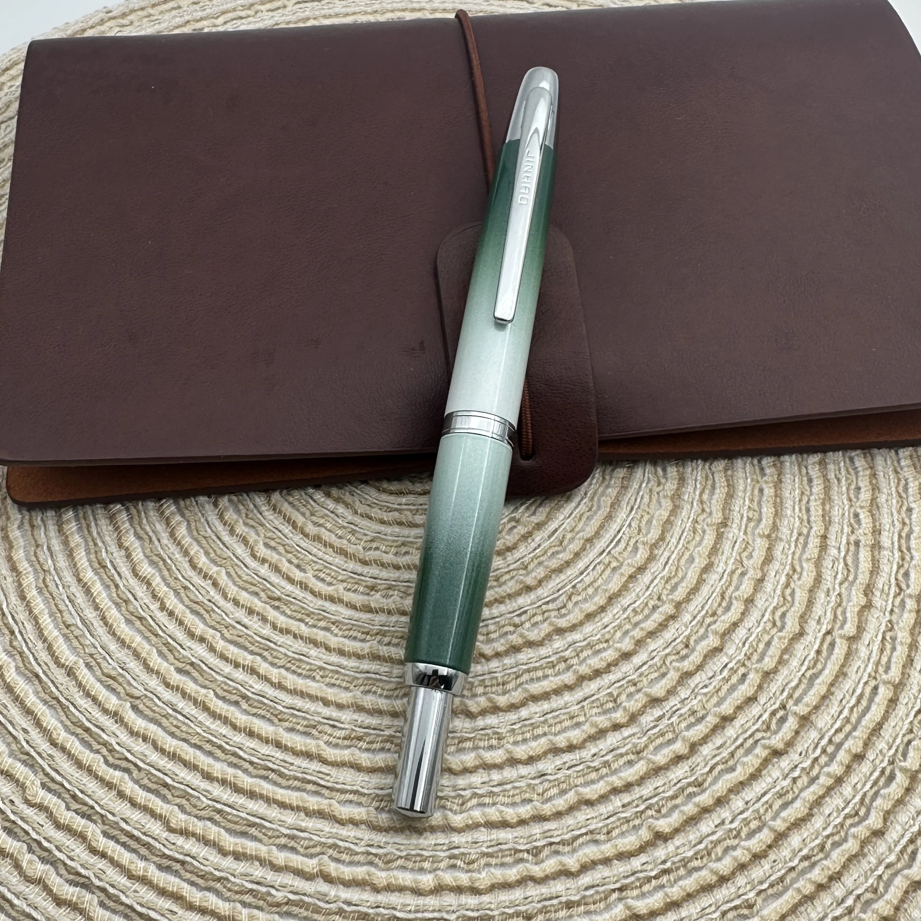 Limited Mint Green ! Jinhao 10 Retractable Press Fountain Pen EF/F Nib with Ink Converter Writing Gift Pen, Gradient Coffee
