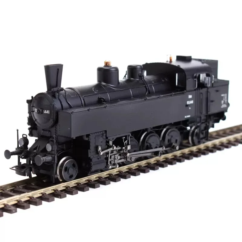 BACHMANN HO 1/87 Train Model with Lighting Effect Electric Control Simulation Type 93 2-8-2 Steam Locomotive