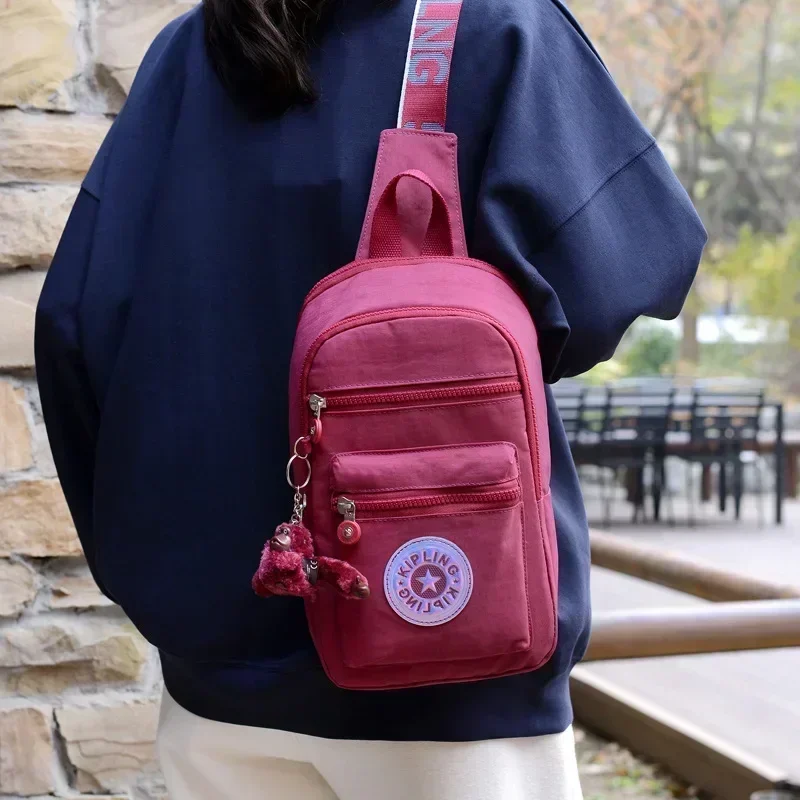 

2025 New Women's Niche Trendy Trunk Bag Casual Style Ladies Chest Bag Matches Denim/Jackets/Casual Wear