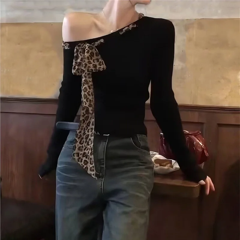 

Vintage Leopard Print Bow Slanted Shoulder Long-sleeved T-shirt Women's Spring and Summer Inner Bottom Top
