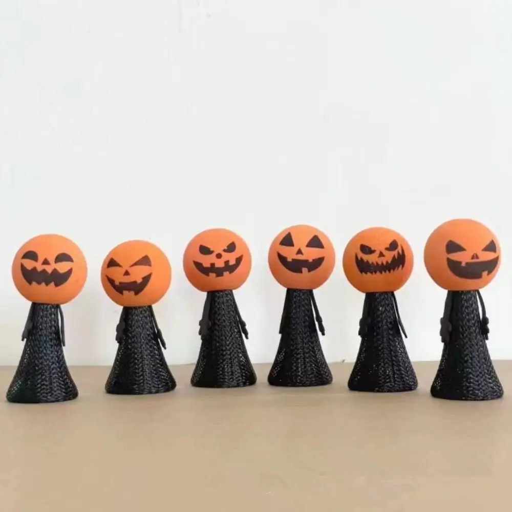 EVA Halloween Jumping Doll testa di zucca Bouncy Bouncing Jumping Pumpkin Toys Black Spring Halloween Bouncing Elf Plastic Doll