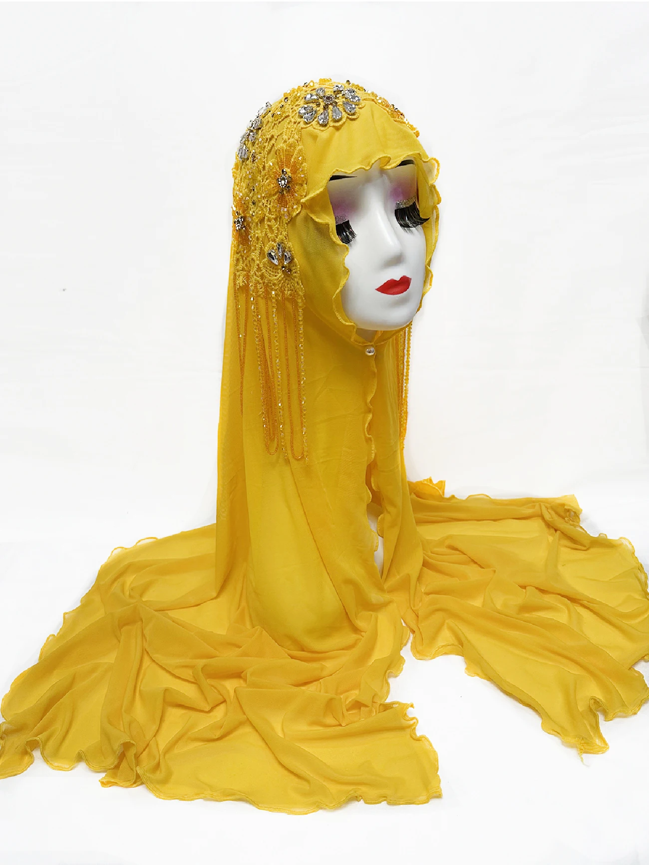 

2026 Fashion Muslim Hijab Handamde Beads Shawl Headscarf Tassels Scarf Malaysia Eid Prayer Scarve Prayer Headwear for Women