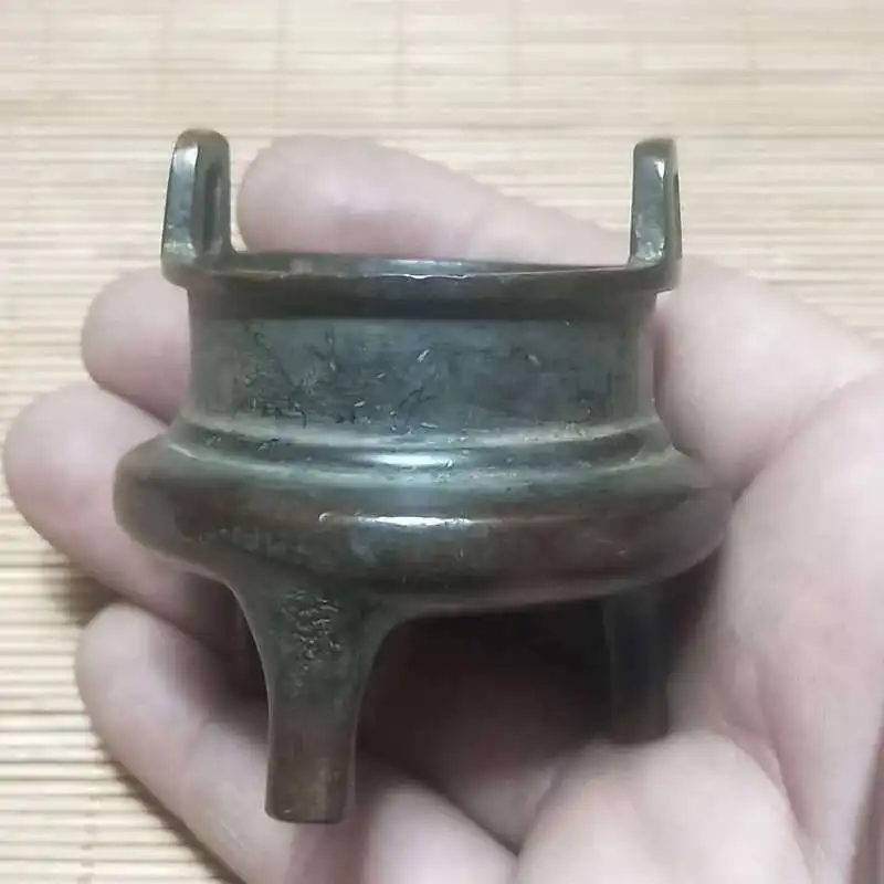 Pure copper , suitable home use, for burning in indoor settings, a Buddhist incense burner, a sandalwo