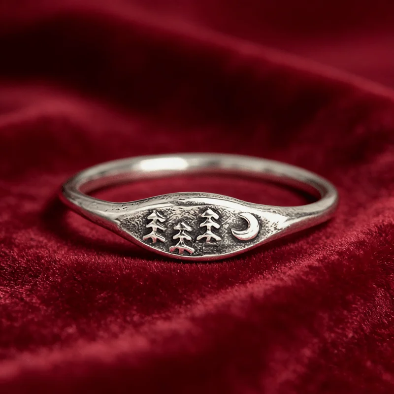 Forest Moon Retro Literary Women's Ring is the ideal choice for gift giving, the perfect gift for women's jewelry