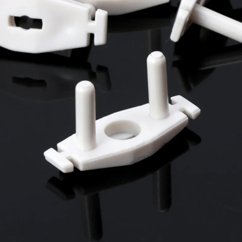 10 Pc Socket for Protection Electric Shock Hole Children Care Baby Safety Electrical Security Plastic Safe Lock Outlet