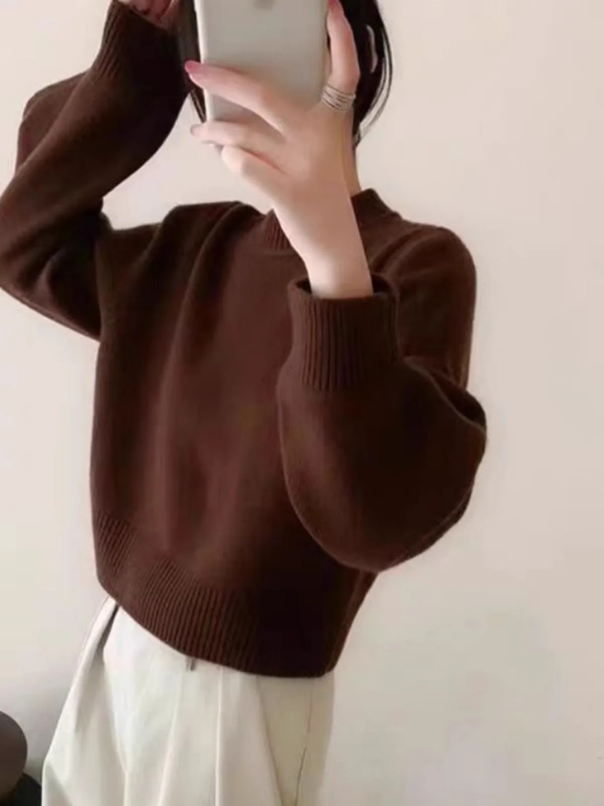Simple semi-high round neck pure cashmere sweater women\'s autumn and winter loose long-sleeved thick pullover knit base