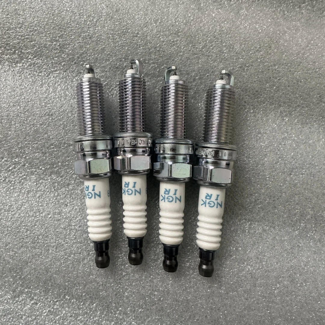

4PC Spark Plug For Ssangyong Korando （II）Korando C Tivoli/XLV 1721590003