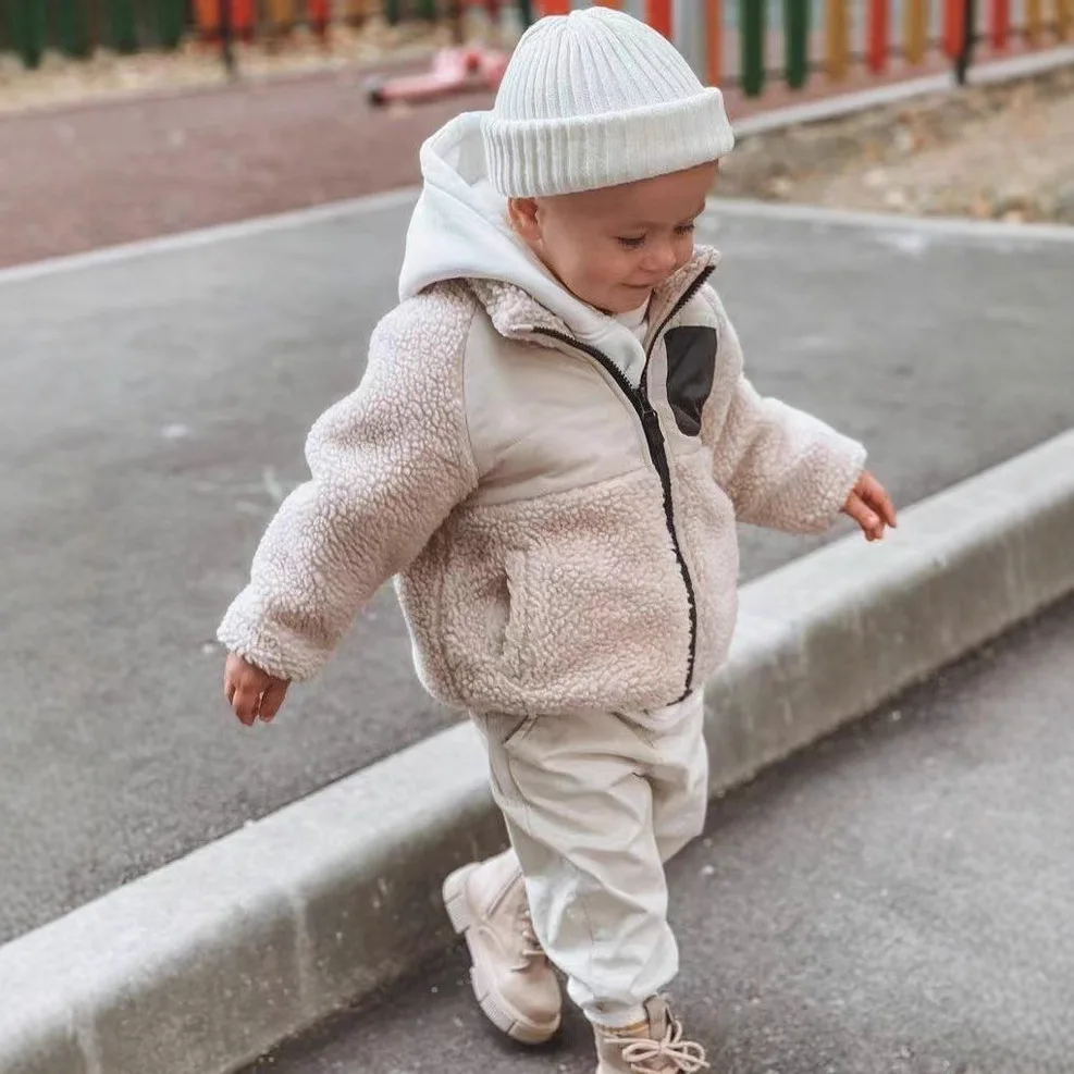 

2025 Winter Kids Warm Fleece Jacket New Baby Boys Girls Fashion Thick Spliced Zipper Long Sleeves Outerwear Children's Clothing