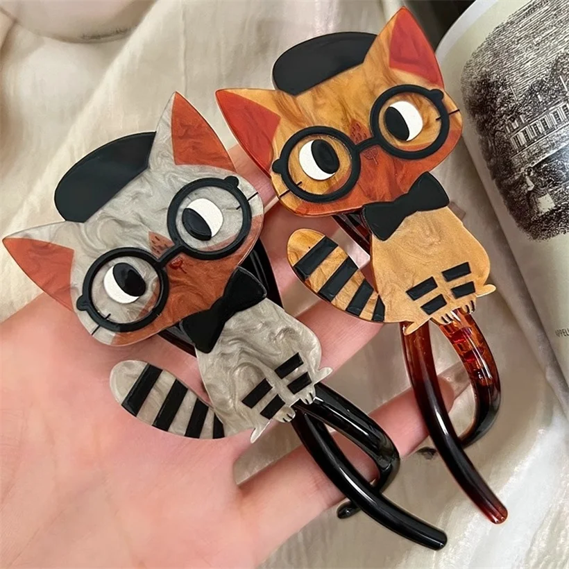 Cute Cartoon Cat Twist Hair Clips Girls Acrylic Hair Claw Crab Holder Barrettes Hairpin Hairgrip Women Fashion Hair Accessories