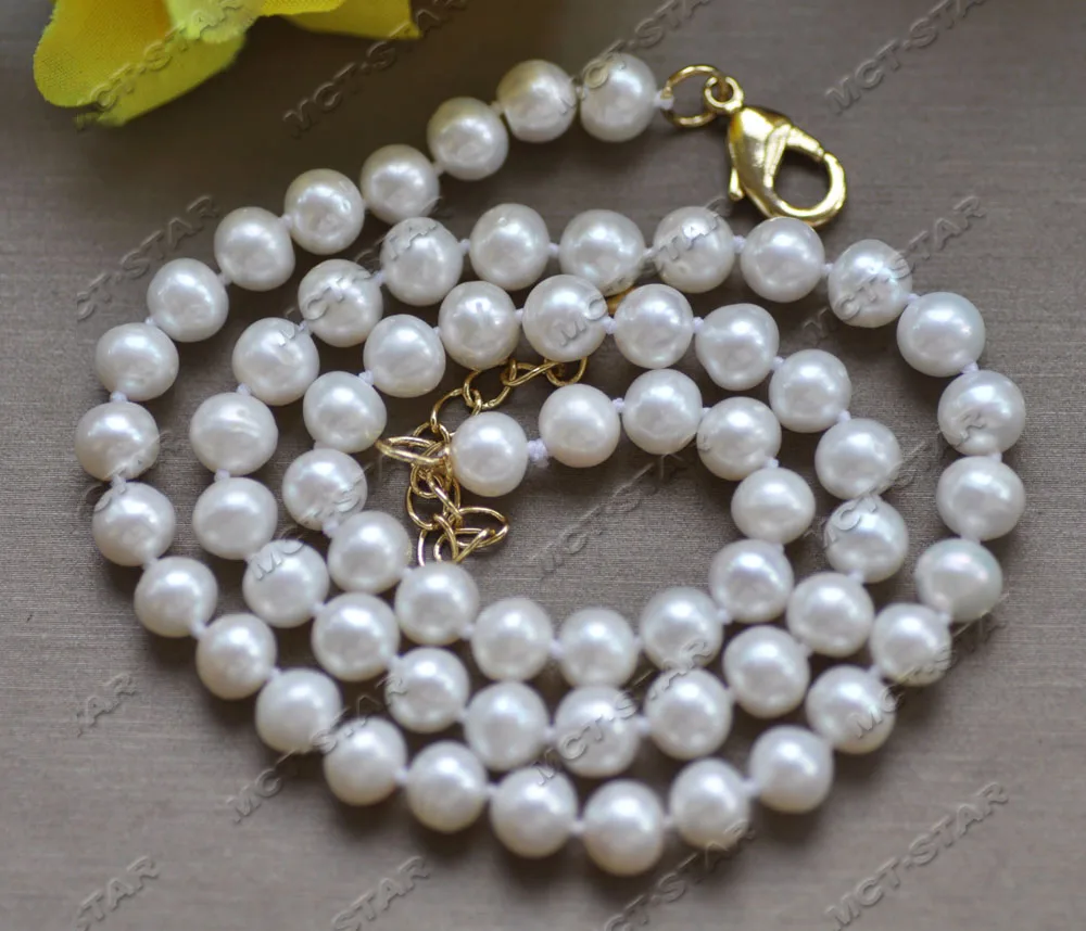 

Z12786 A+ 19" 8mm White Round Freshwater Pearl Necklace