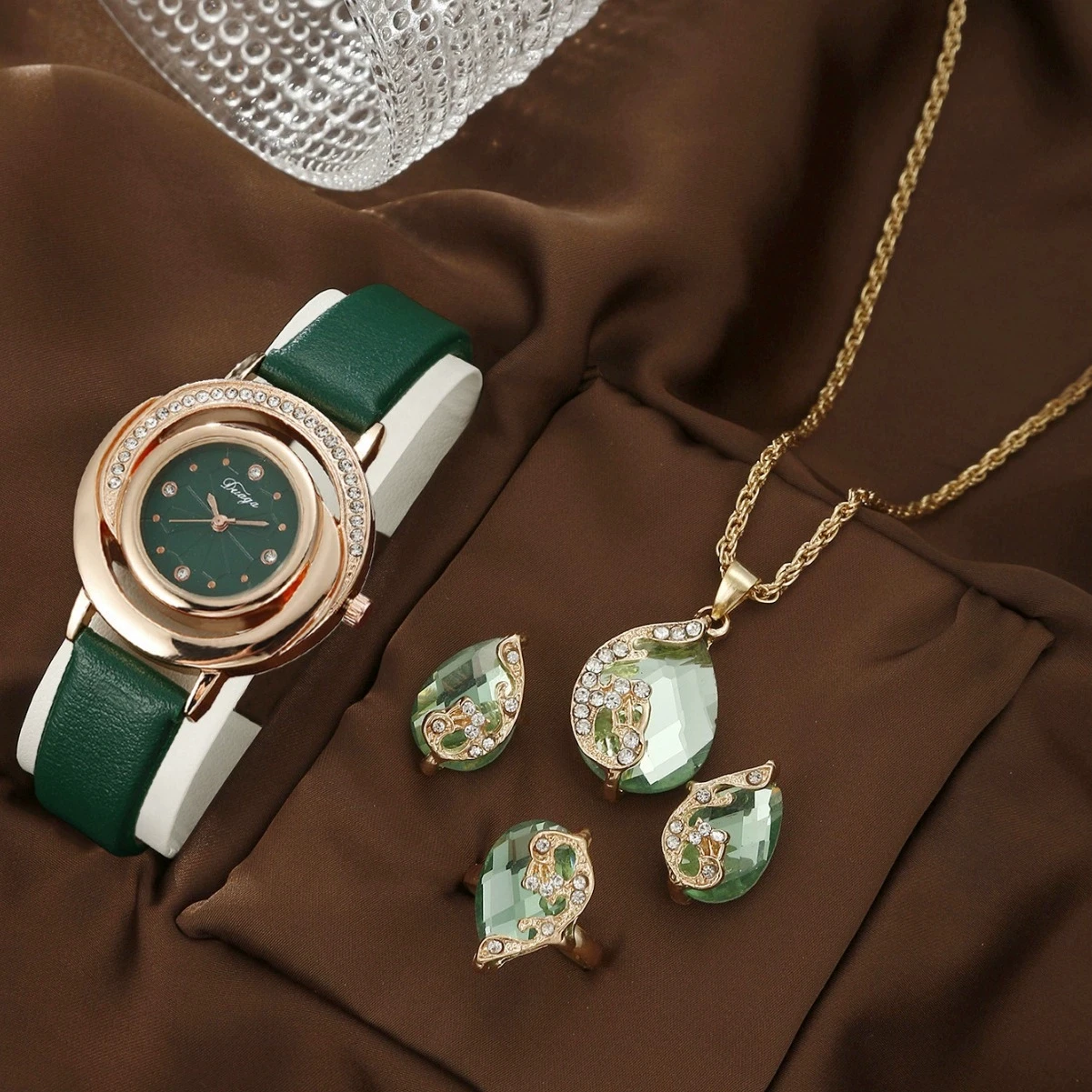 

5PCS/Set Women's Watch Fashion Full Diamond Steel Strap Pointer Quartz Watch Necklace Ring Earrings Jewelry Set (No Box)