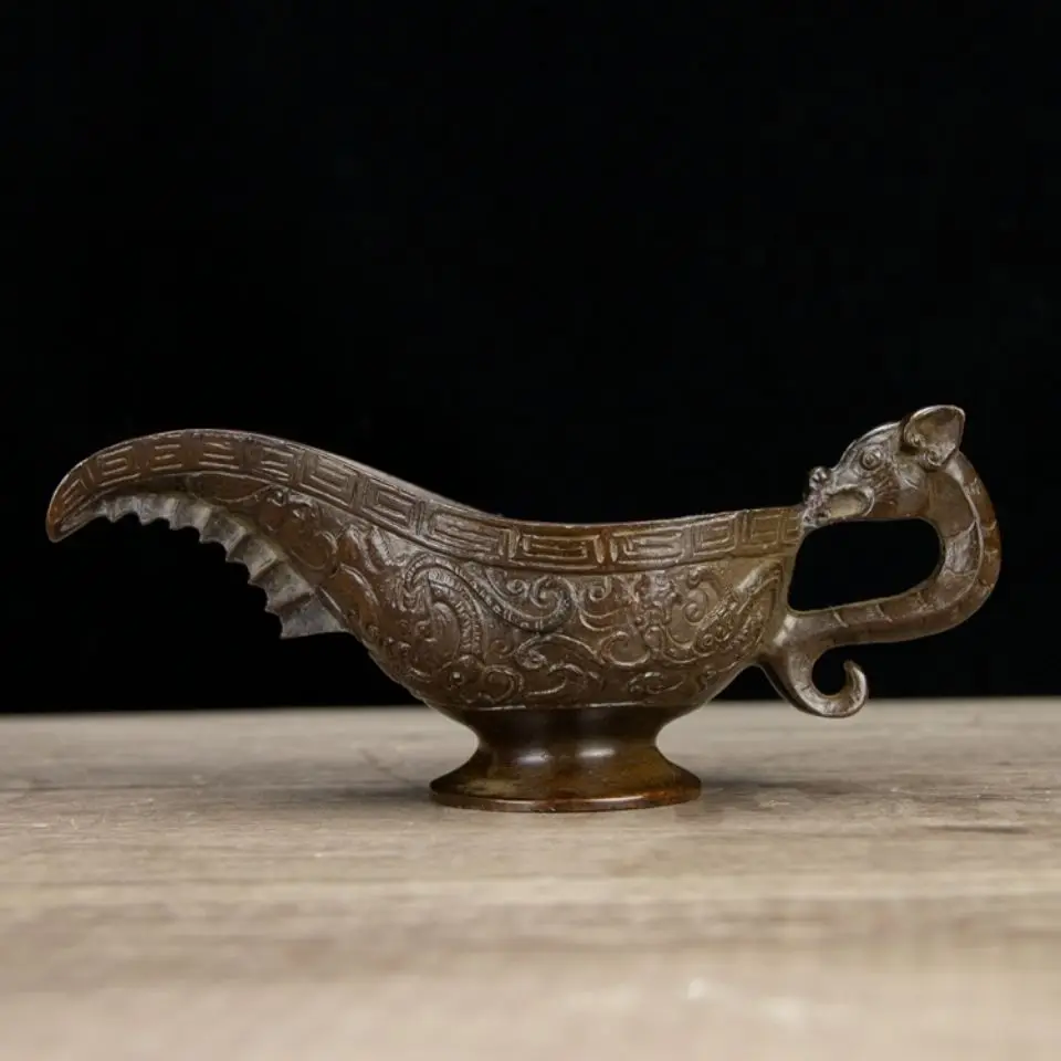 

Old collection of red copper dragon pattern animal handle wine cup, elegant shape and delicate pattern, desktop ornaments