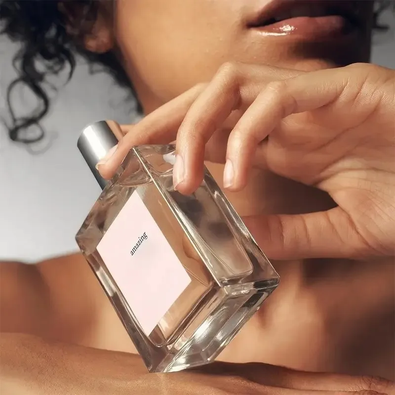 Amazed Gra Eau de Toilette para Mujer - fragancia floral fresca, aroma duradero, fórmula con aceites esenciales, elegante