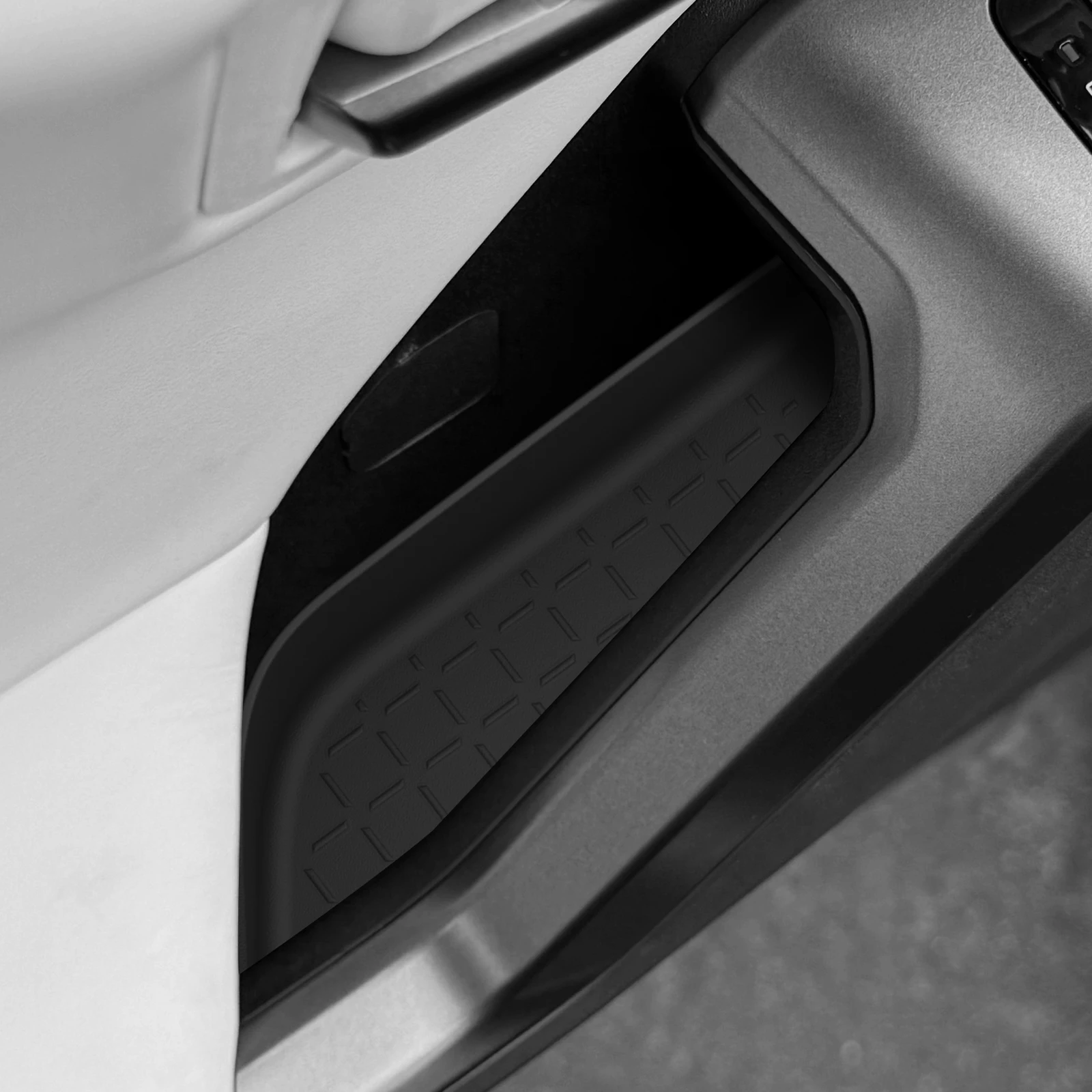Smabee for Toyota RAV4 2026 TPE Door Handle Storage Box Door Pocket Insert Storage Tray Anti-slip Car Interior Accessories Black