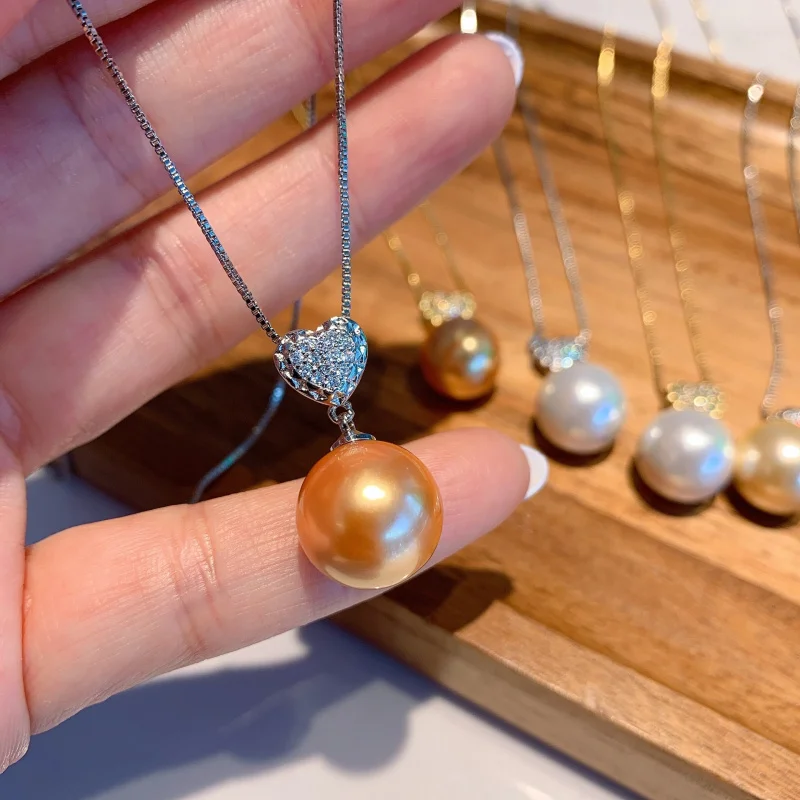 Australian Mother-of-Pearl Pendant Necklace for Women Wholesale Personality Minimalist Style Gold Pearl Necklace Bone Chain for