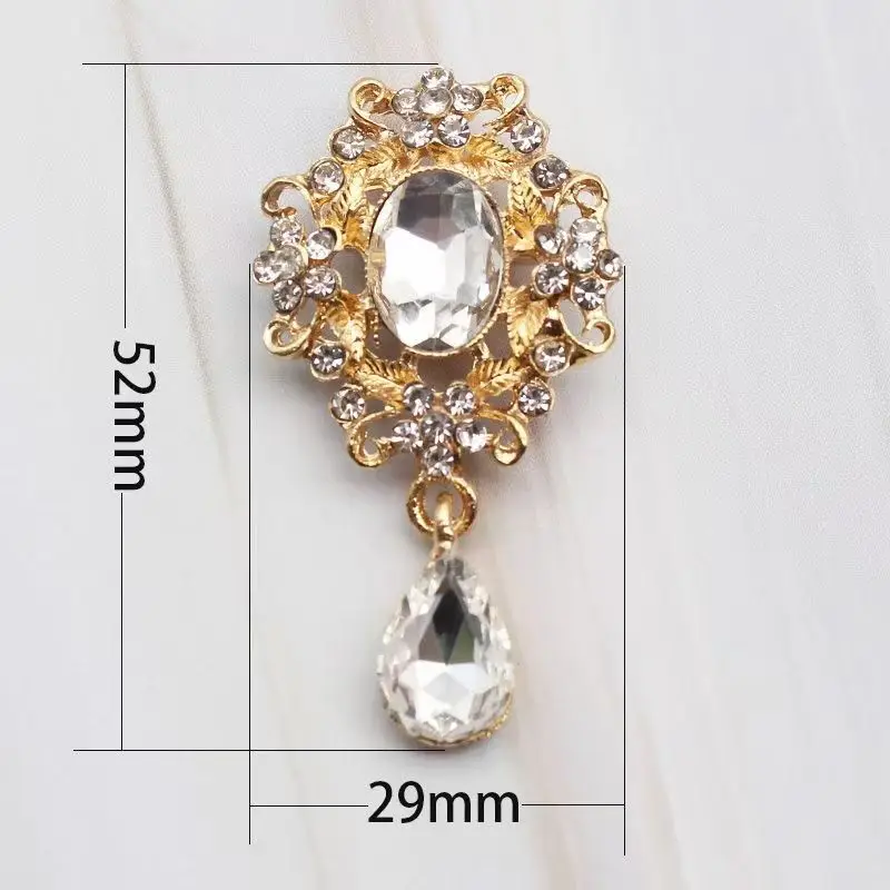 Two Trendy Golden Alloy Brooches Set, Perfect for Clothing Decoration