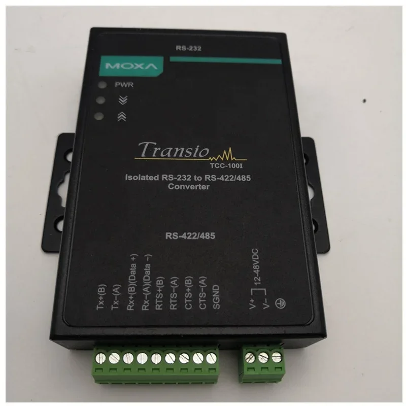 MOXA TCC-100I  RS-232 to RS-422/485 converter with optical isolation