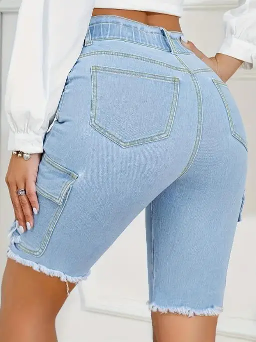 

Woman Shorts Pocket with Holes Frayed Edges Slim Fit Slimming Denim Shorts Solid Color Versatile for Summer Streets