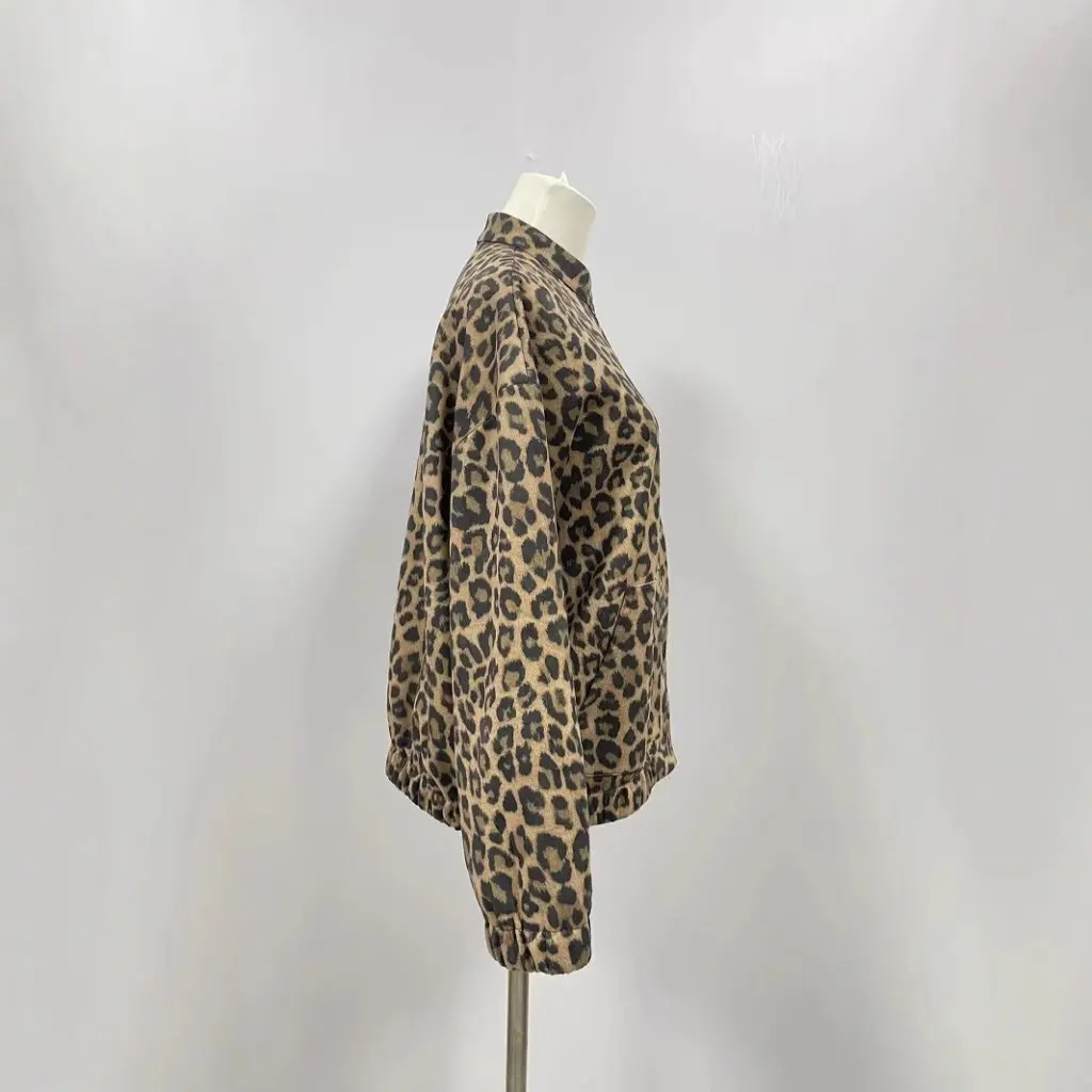 

Women's Retro Elegant Leopard Print Shirt Jacket Loose Fit American Style Spring Top