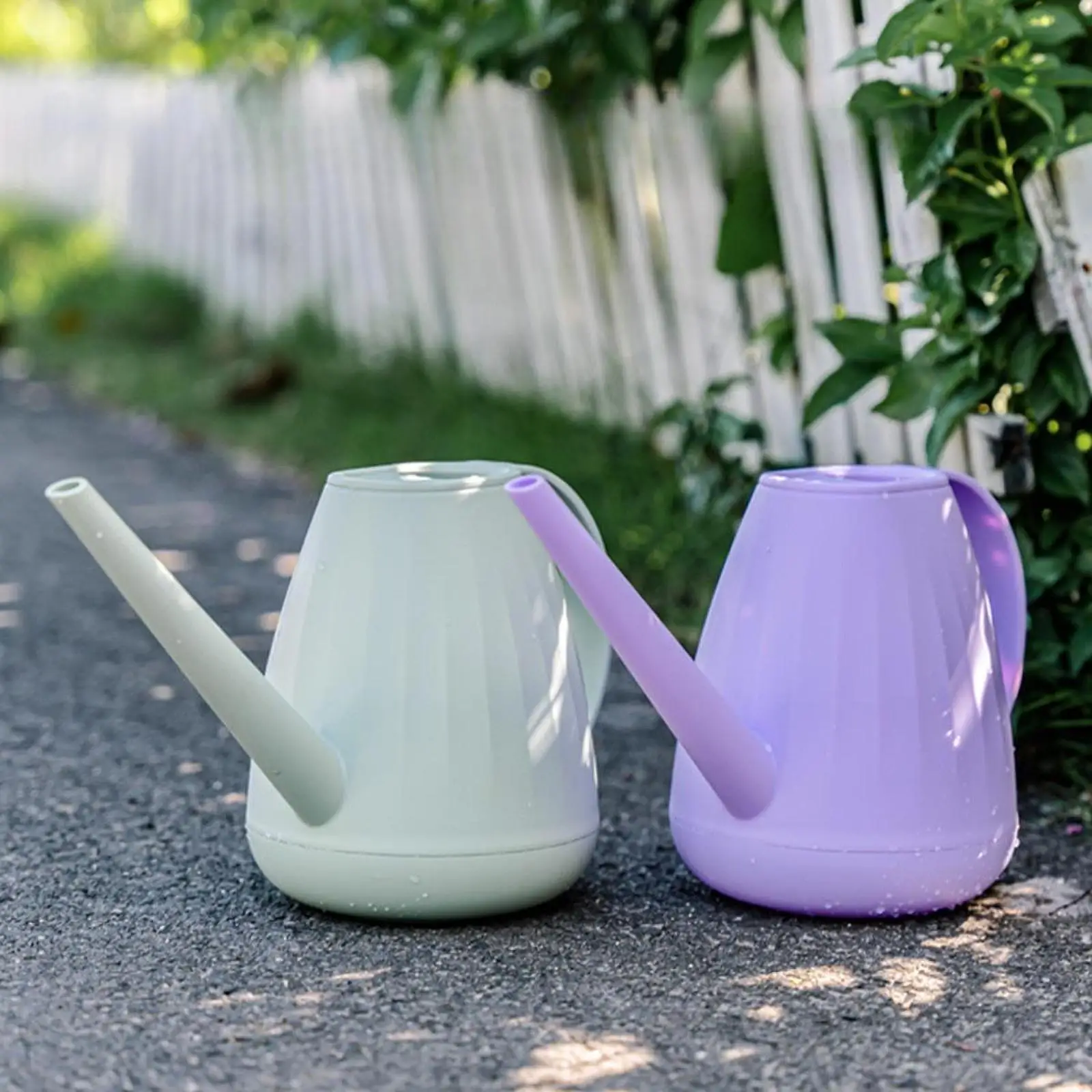 

2L Watering Can Long Mouth Opening Portable Garden Watering Pot for Outdoor Indoor Flowers Vegetables Watering Plant