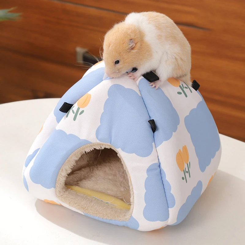 Cute Hamster Nest Strawberry Pattern Warm Soft Bed Small Animal House Cage Sleeping Bed Pet Plush Mat for Squirrel Guinea Pigs