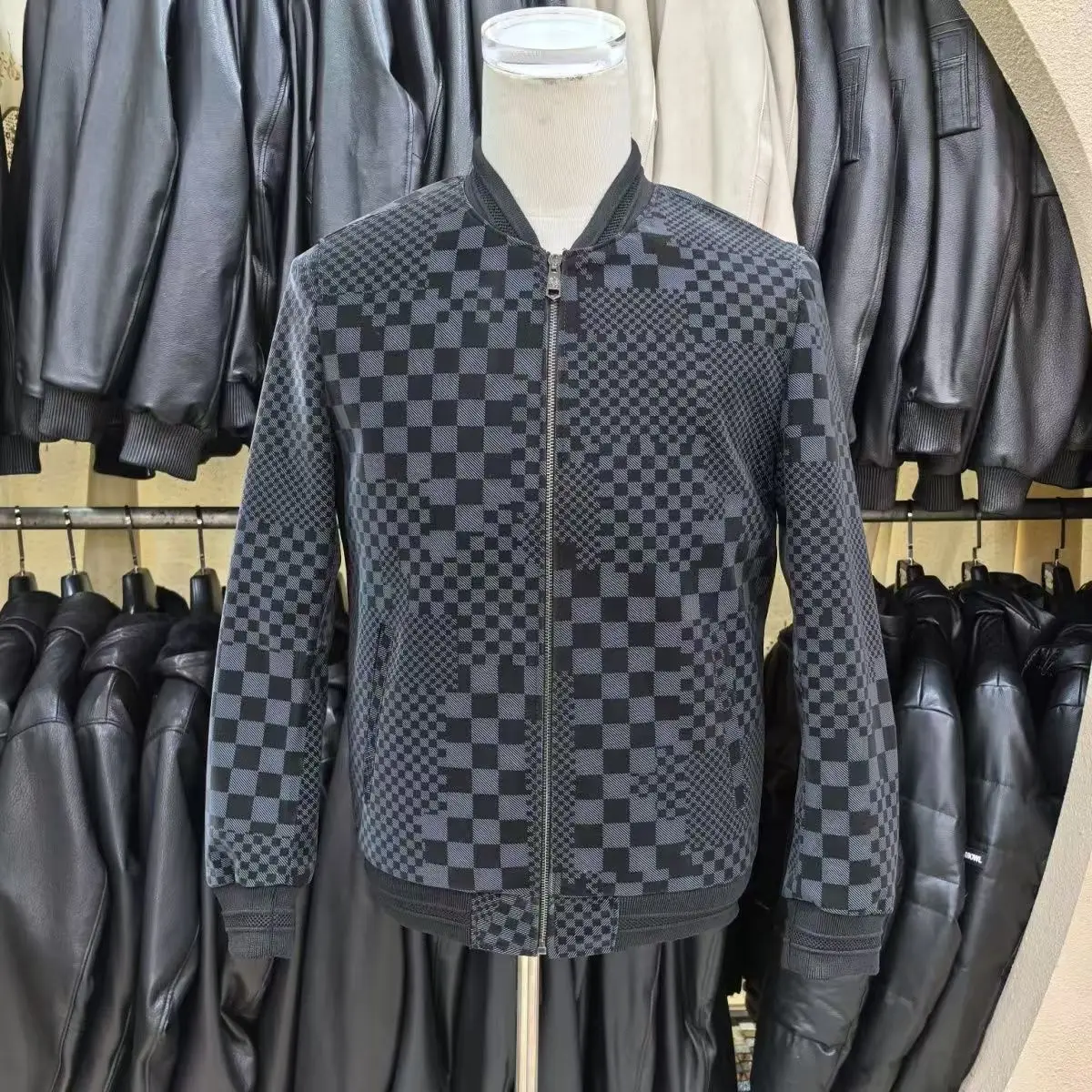 

2025 New Arrival Top Quality Natural Sheepskin Plaid Coat Men,Genuine Leather Jackets, PDD73