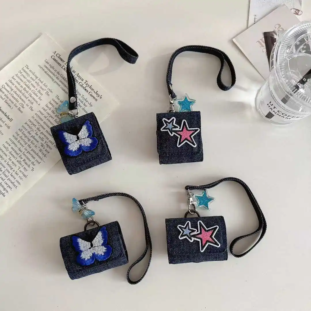 Etui na AirPods 1 4 3 2 Pro 2 AirPods Pro3 2025 Nowe Skórzane Etui z Kreskówkowym Psem Niedźwiedziem Kotem Myszką Motylem Gwiazdą Pokrowiec na Słuchawki z Paskiem