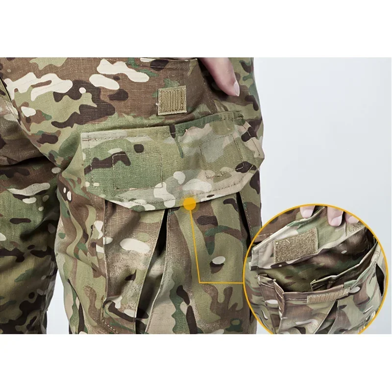 Pantaloni da combattimento da uomo con ginocchiere Pantaloni sportivi cargo tattici Airsoft Camo Trekking Abbigliamento da caccia Resistente all'usura