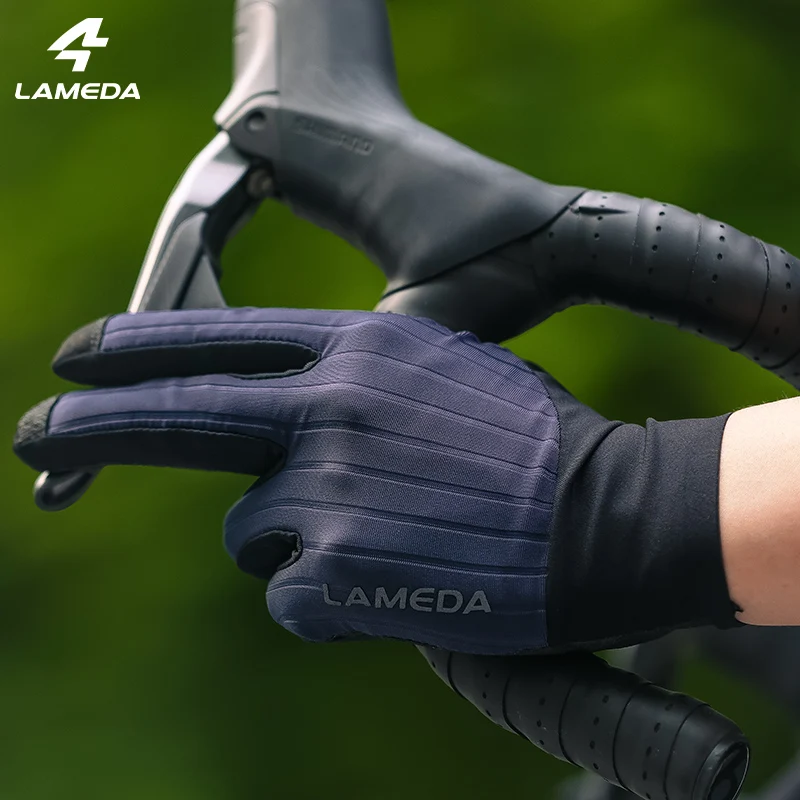 Thumbnail 2 - #18 Top Gel Padded Cycling Gloves Picks for Every Budget