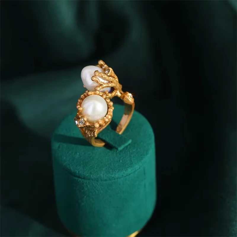 Retro Naturalist 18K Gold-Plated Pearl & Rhinestone Adjustable Cocktail Ring for Women - Luxury Evening Wedding Gift