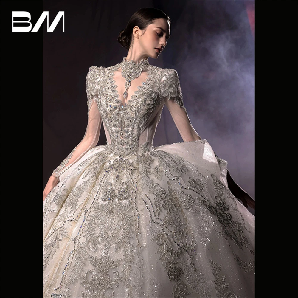 

Luxury Beaded Ball Gown Wedding Dress for Women, Long Sleeves Sequins Crystals Long Bride Dresses Bridal Wed Gown