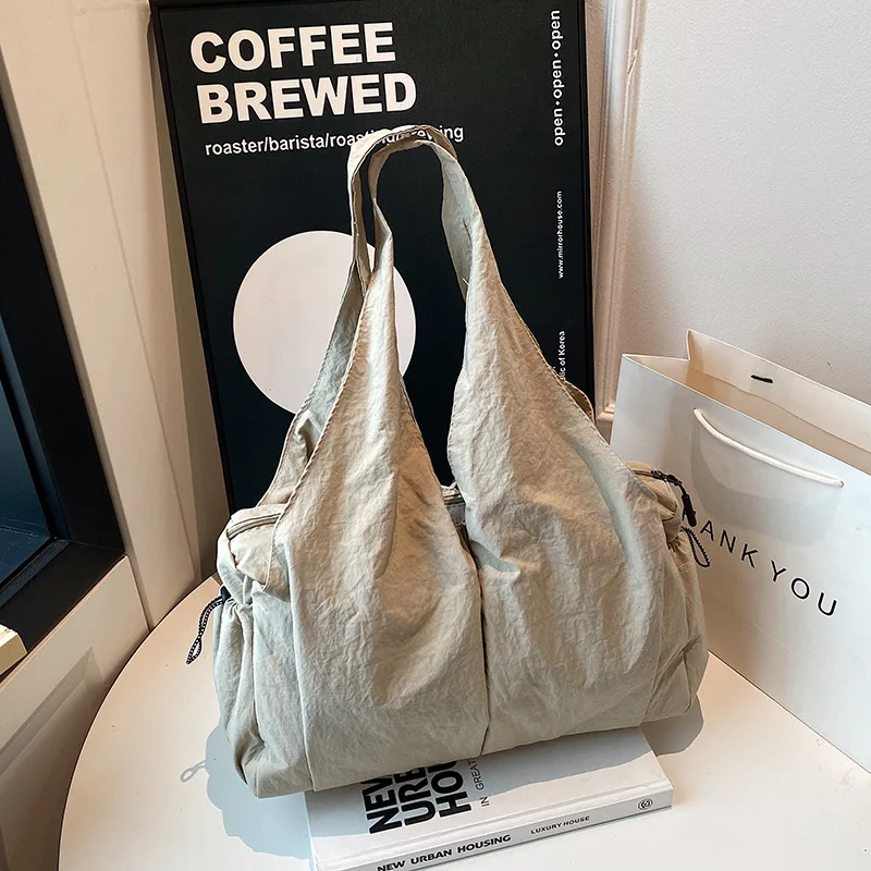 

Модная сумка с ручкой из жатой ткани, удобная и универсальная текстурированная сумка через плечо, легкая, вместительная, для женщин