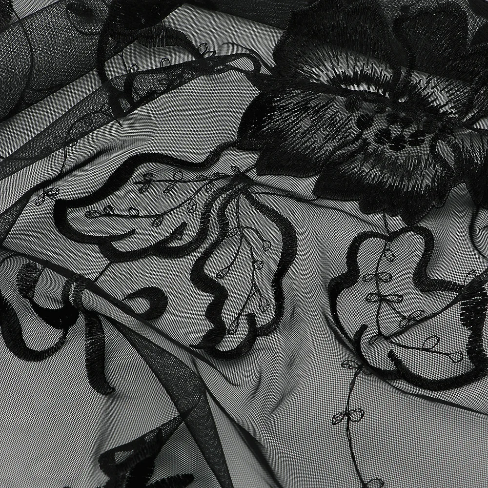 Spring and Autumn New Solid Color Lace Triangle Scarf Fashionable Hollow and Light Triangle Veil Snood SJJ023