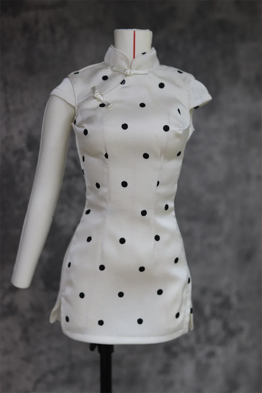 BJD Puppenkleidung 1/3 SD16 Cheongsam Polka Point Slim-Fit kurzes Cheongsam BJD Puppenzubehör