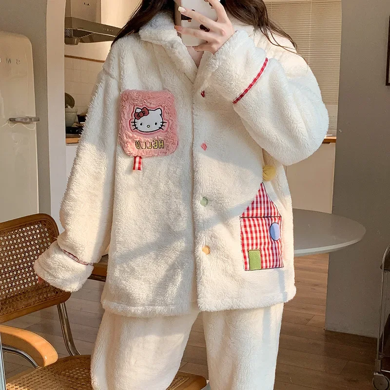 Nuevo pijama Sanrio Hello Kitty, cárdigan de lana coralina de invierno, ropa de descanso informal cálida de lana de manga larga, conjunto de pijamas para mujer