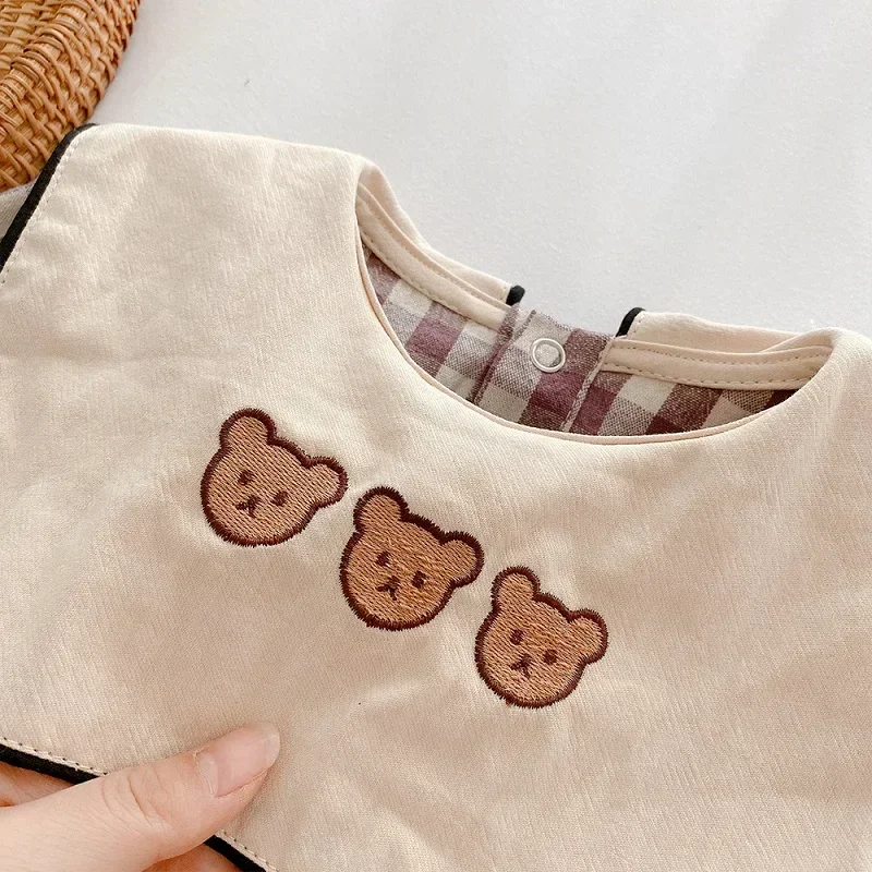 Cute Baby Romper 0-24Months Newborn Boy Girl Long Sleeve Bear Embroidered Turn Down Collar Plaid Bodysuit Outfits Autumn Clothes