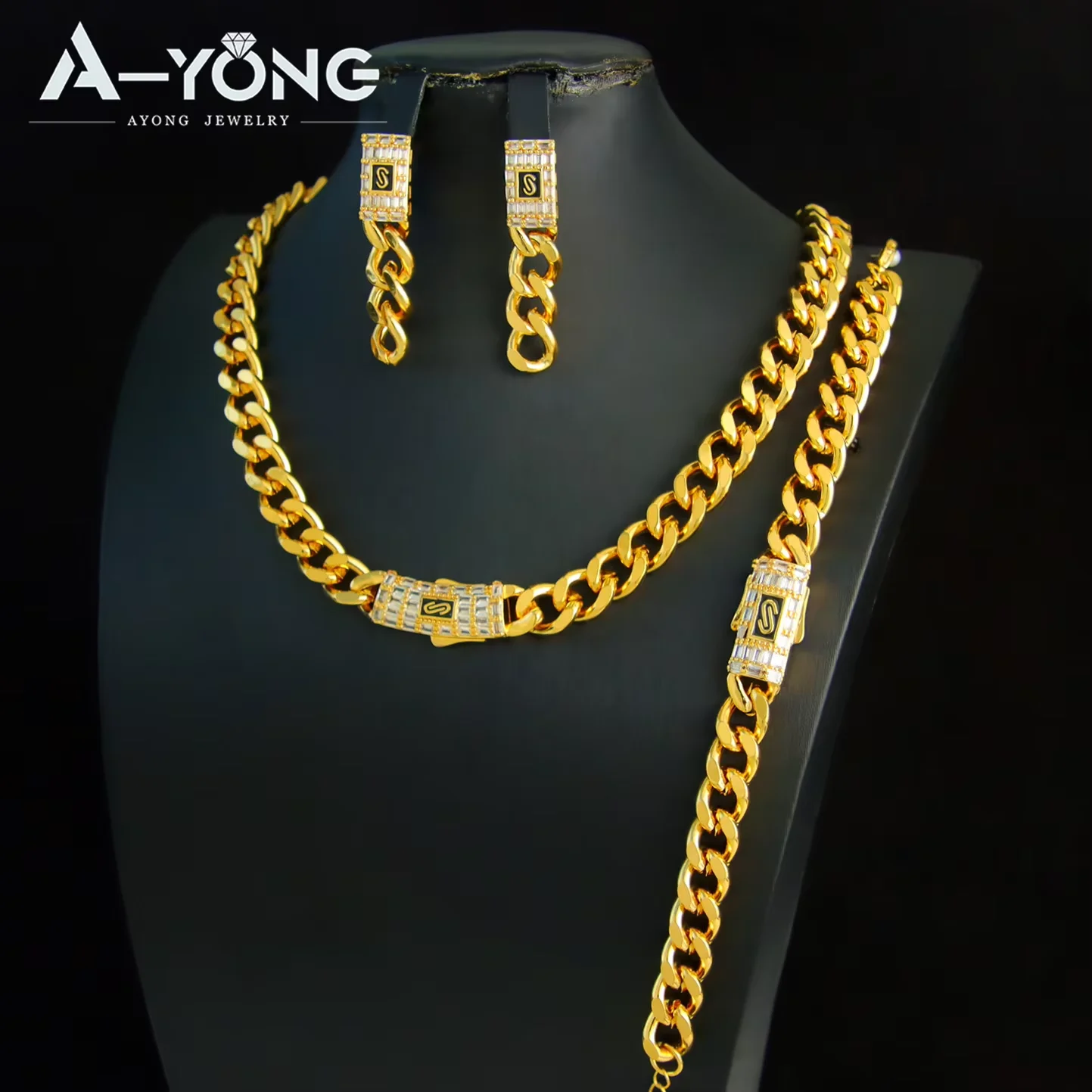 

Dubai Fashion Gold Jewelry Set 21k Gold Plated Brazilian Zirconia Necklace Bracelet Earrings Italian Women Daily Party Jewelrys