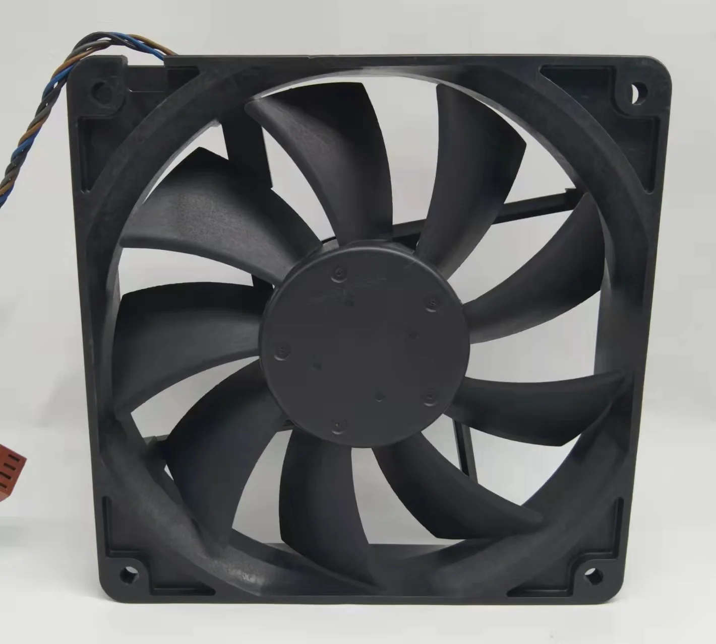 Original 4710KL-04W-B56 12V0. 72A 12025 4-pin PWM cooling fan