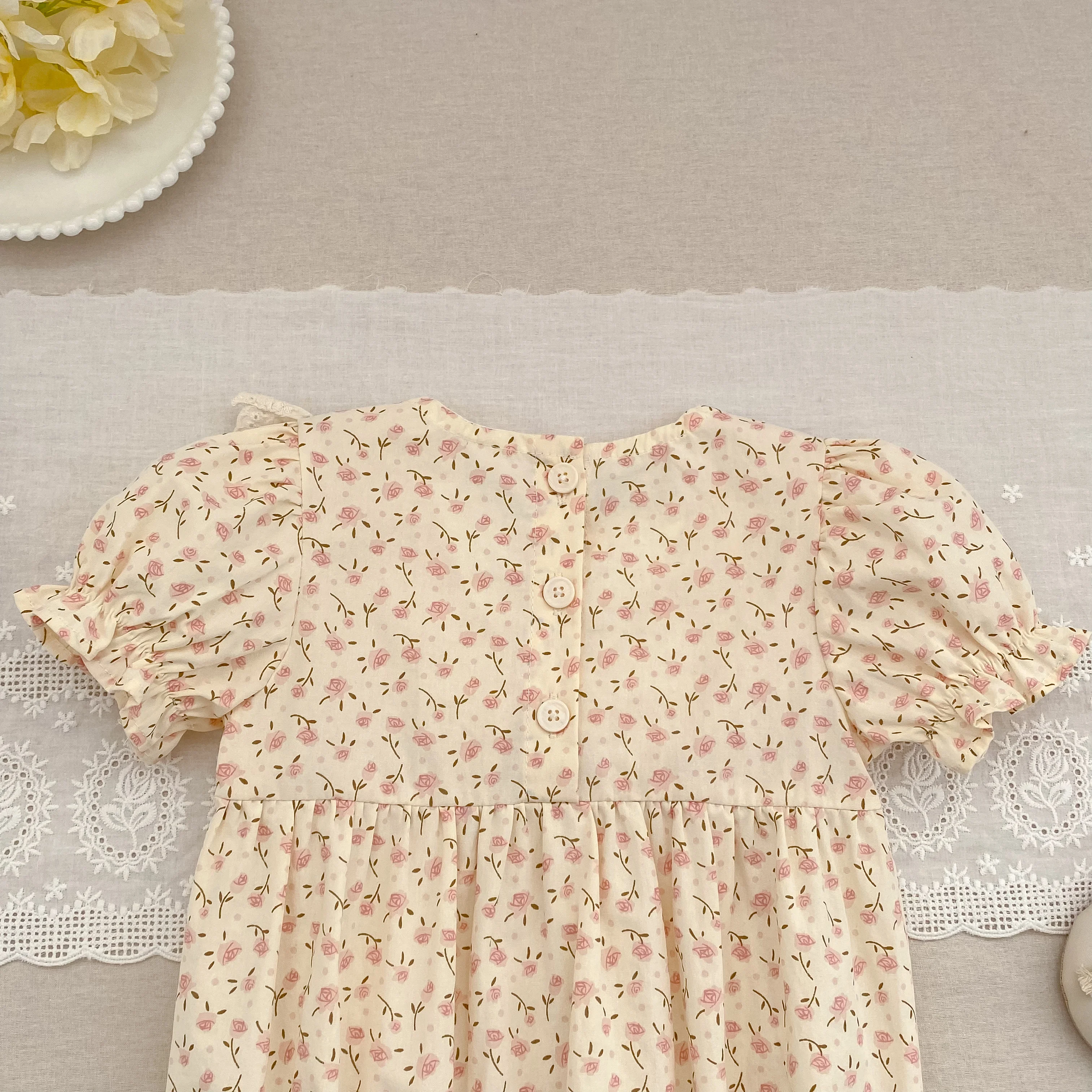 2026 Neuer Sommer 0-24M Baby Mädchen Koreanischer Stil Kurzarm-Strampler mit Aufdruck, Süßer Geburtstags-Strampler mit Schleife – Detail 8