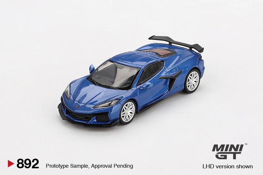 

MINIGT 1:64 Chevrolet, Corvette Z06 2023, синий металл, модель автомобиля из сплава 892