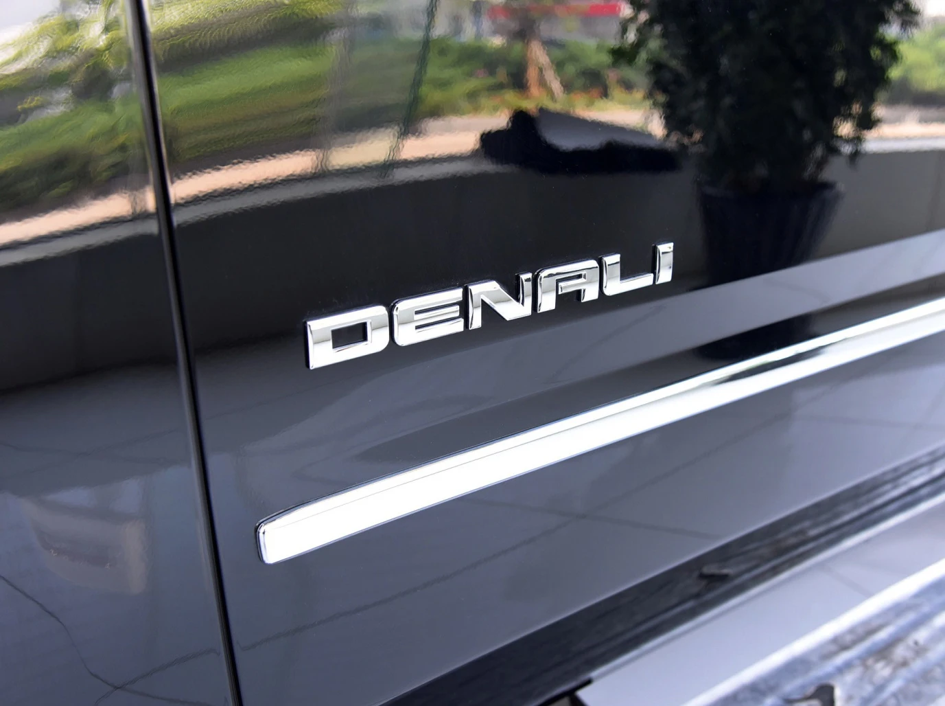 1pcs 3D DENALI Car logo Fender side sticker Rear Bumper tail door trunk sticker car rear Emblem sticker styling Accessoriesries