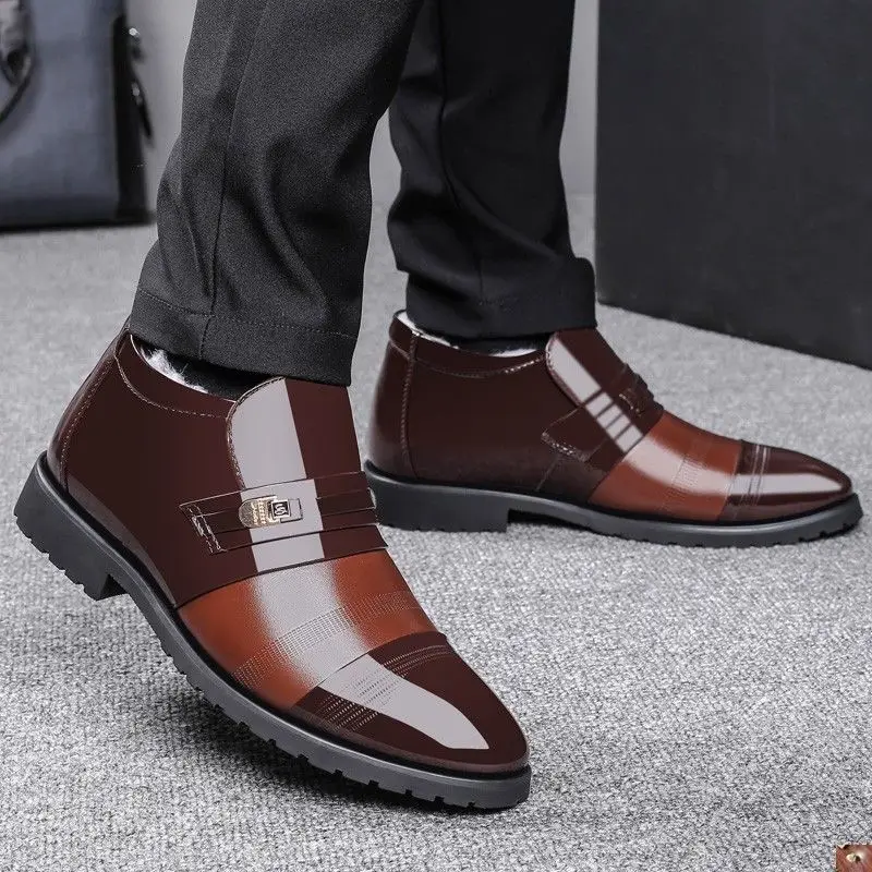 

Men's Winter High Top Leather Shoes Fleece Lined Cotton Padded Warm Thick Anti Slip Snow Boots All Match Business Casual Slip On