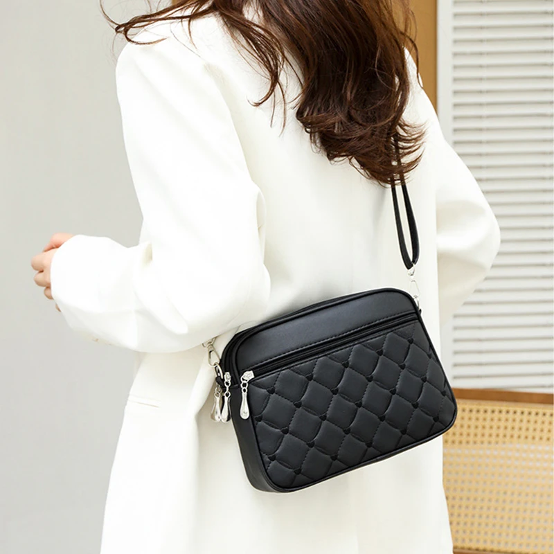Women's Sling Shoulder Small Square Handbag Quilted Design PU Leather Crossbody Bag Versatile Messenger Bag