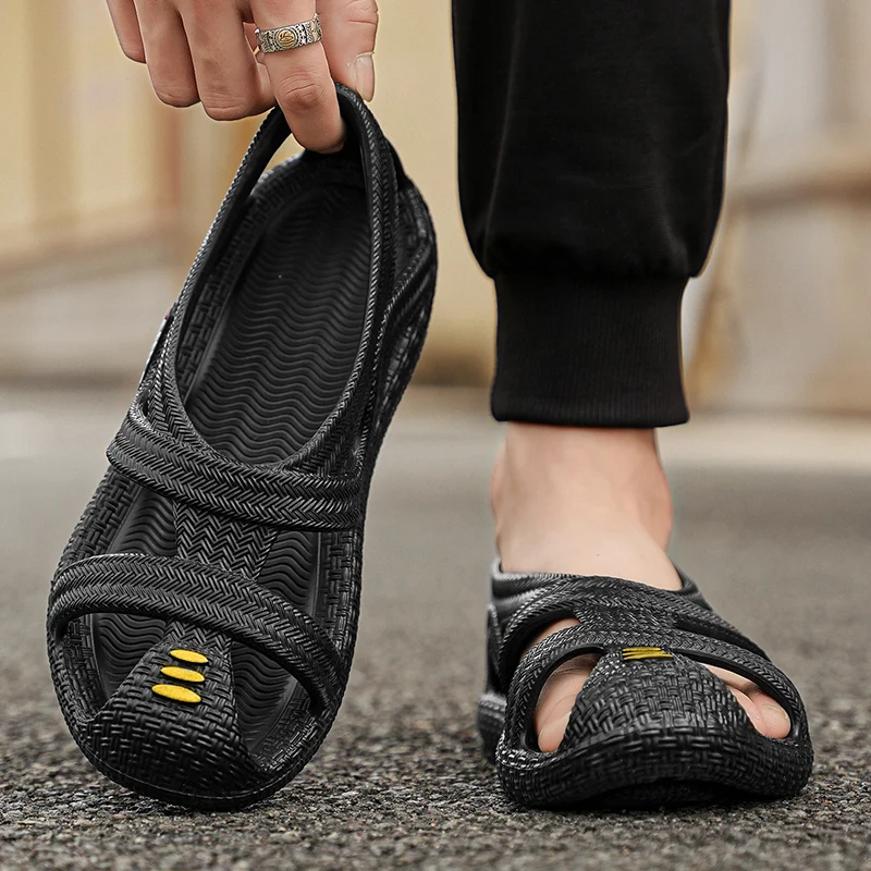 Men's Summer Sandals Anti-Slip Driving Soft Bottom Grass Shoes Sports Water Beach Head Cover Slippers Breathable EVA Material