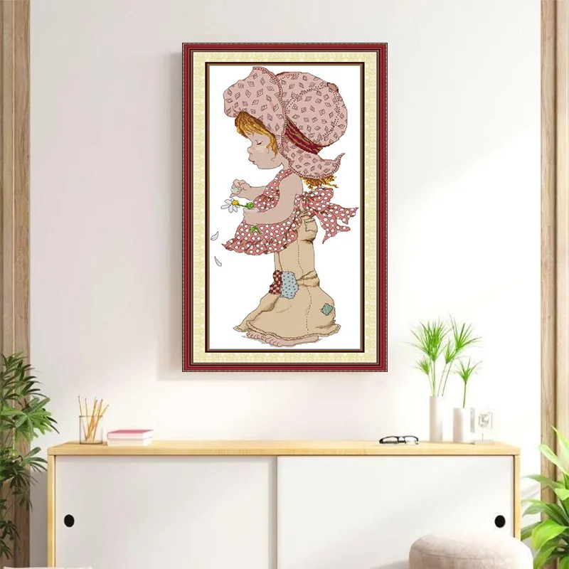 

Soulgift New Pre-Printed Cross Stitch Kit, Stamped 9CT/11CT/14CT/16CT DMC Threads, Embroidery kit - Little Girl Picking Petals