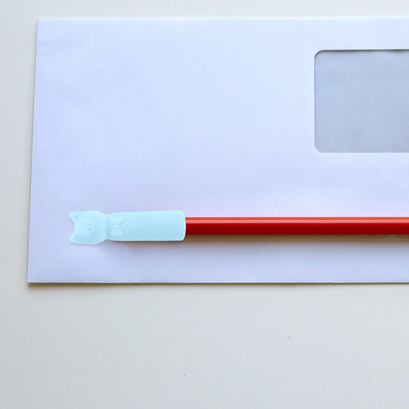 

20 шт. забавных удлинителей для карандашей с мультяшными рисунками, защитные пластиковые колпачки для карандашей, предотвращающие поломку в школе или на работе