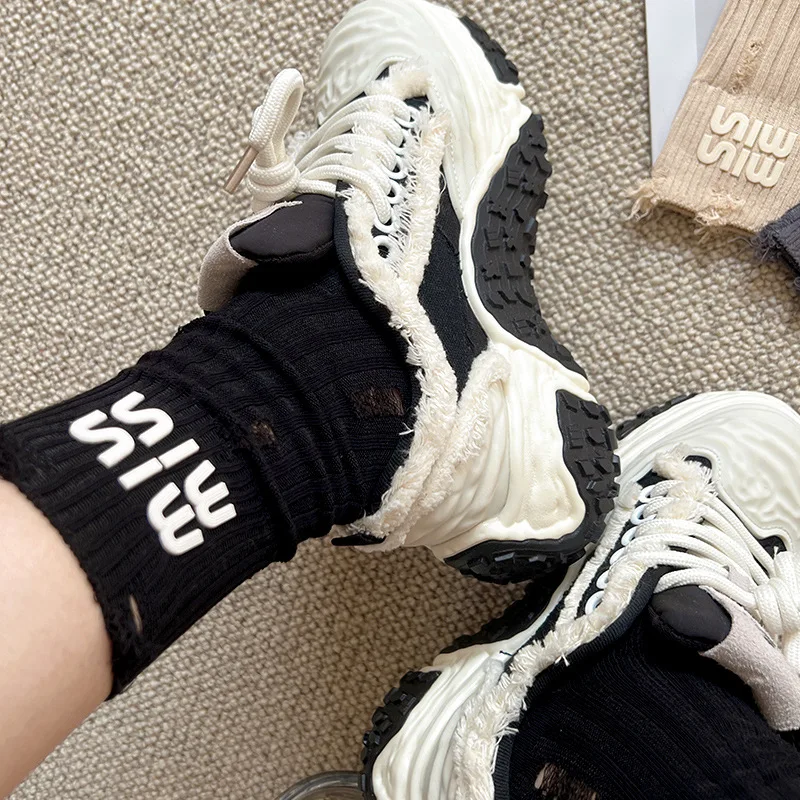 1pair New Keep Warm Mid-Tube Triped Socks Light Luxury  Letter Women's Cotton Socks for Autumn Winter Spring Japanese Fashion