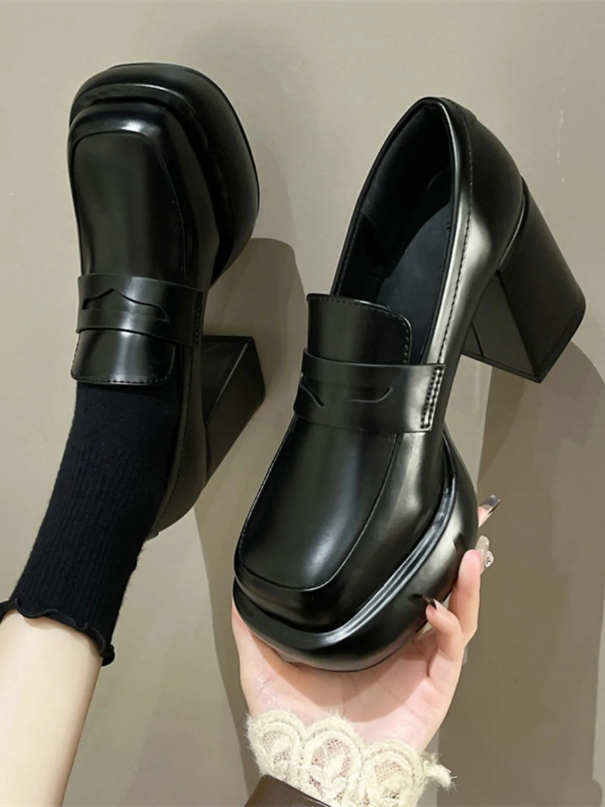 Buty Lolita casualowe sandały na obcasie damskie z kwadratowym noskiem na 2023 markowych czółenkach sznurowane Mary Jane wygodne afrykańskie klockie