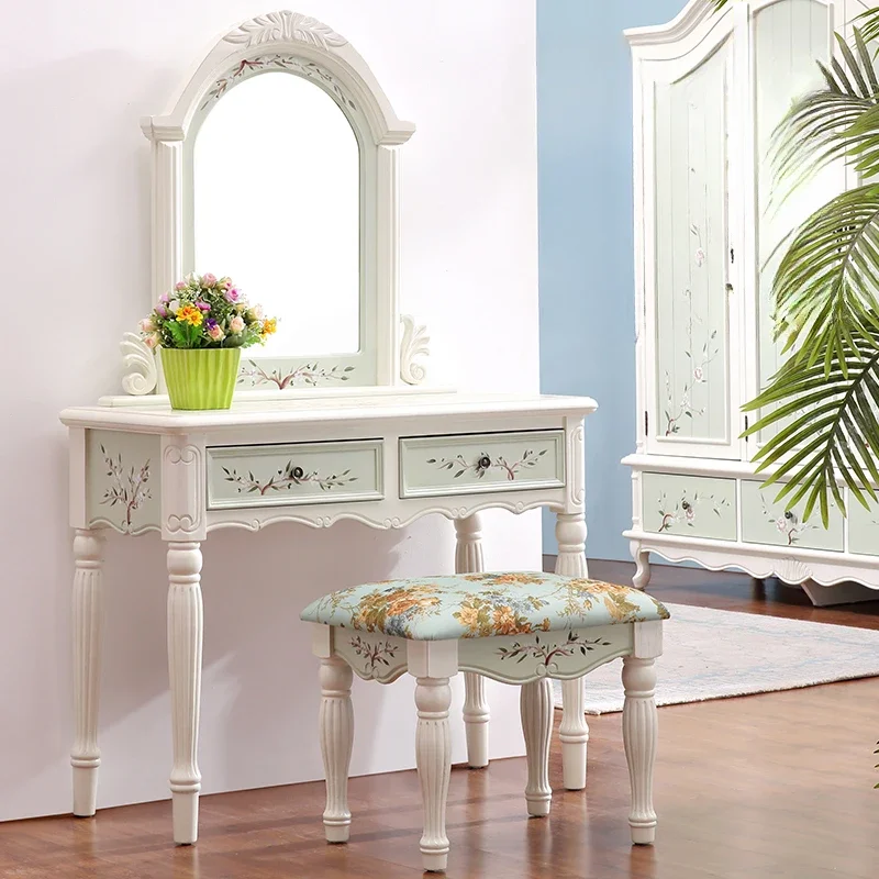 American solid wood pillar foot dresser and vanity table are fully packaged and shipped. No need to install a mirror, twist the